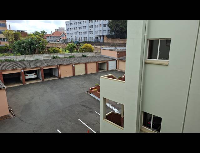 2 BEDROOM APARTMENT FOR SALE IN MUSGRAVE